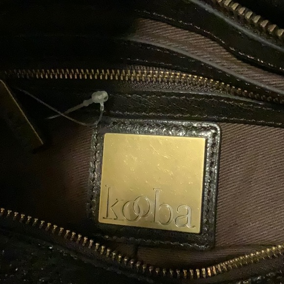 Elegant Brown Kooba Leather Bag with ruching - Picture 4 of 4